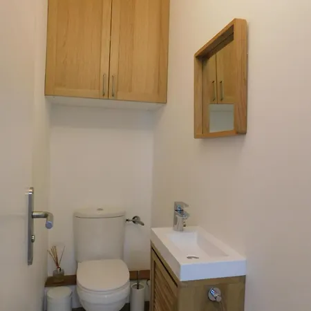 Charming 2-bedroom 