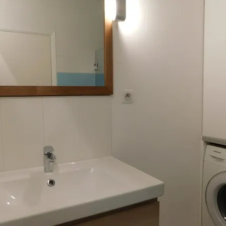 Charming 2-bedroom 