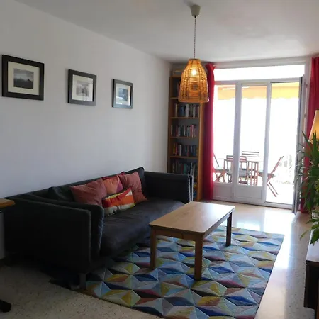Charming 2-bedroom 